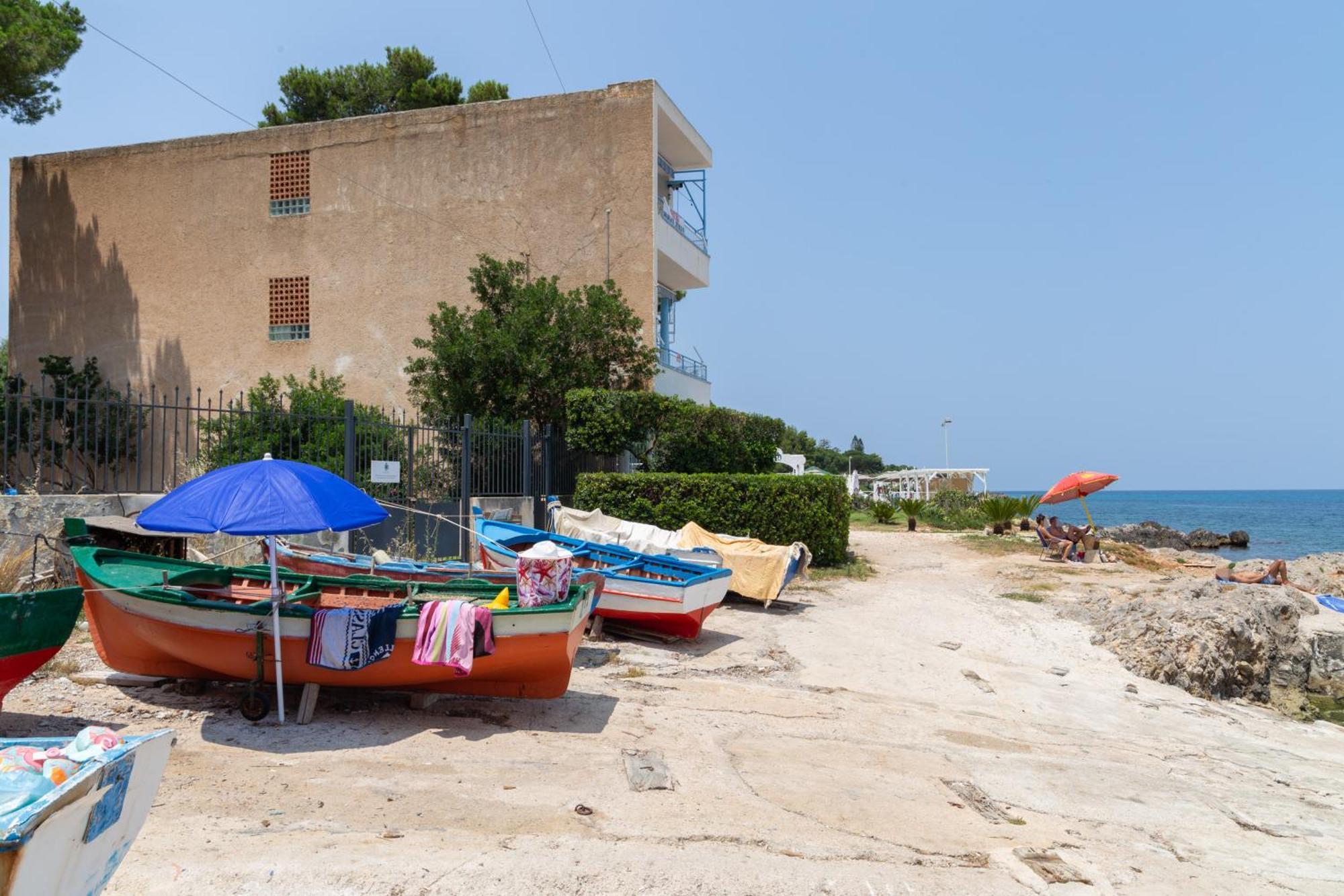 Sweet Sicily Apartments Карини Екстериор снимка