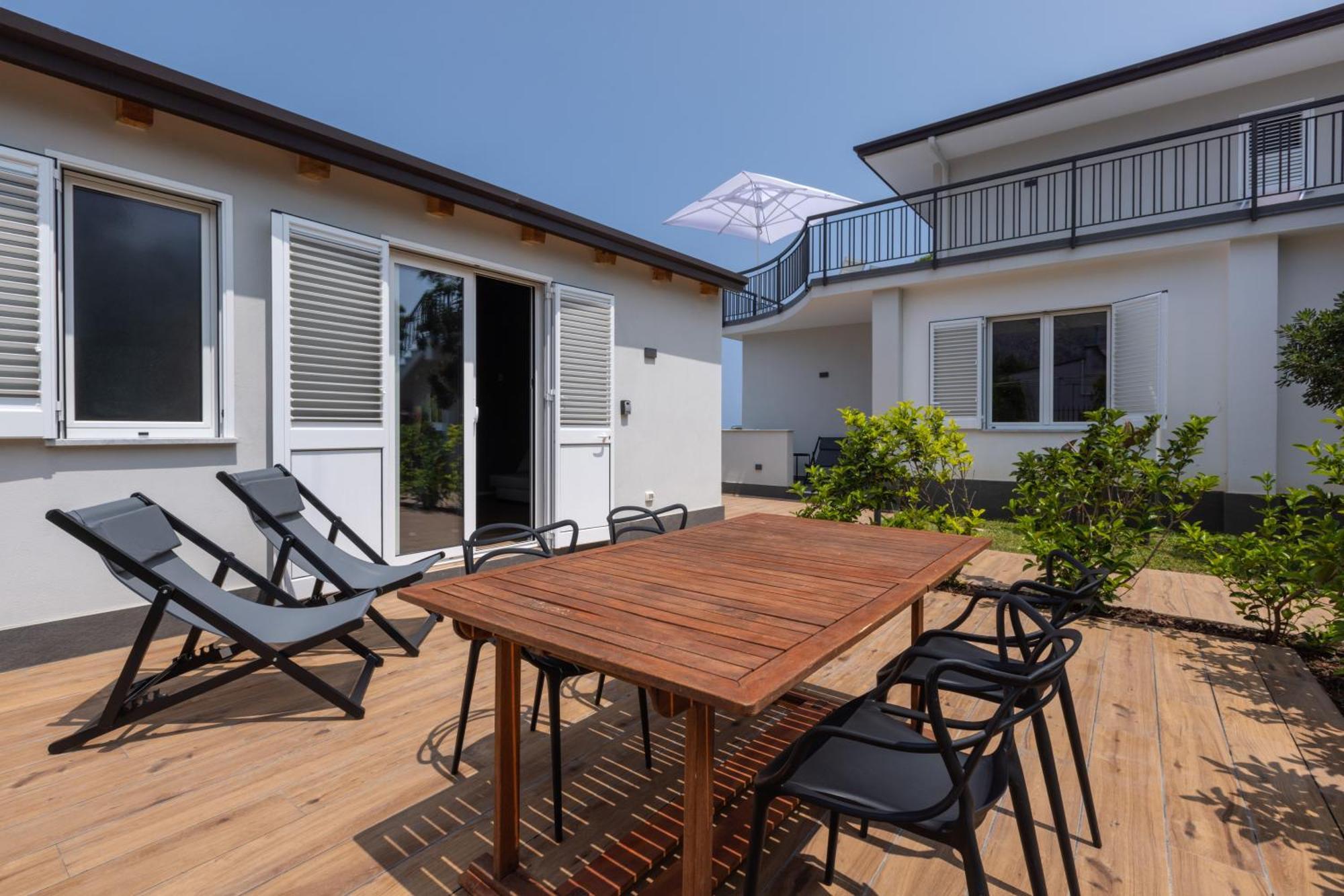 Sweet Sicily Apartments Карини Екстериор снимка